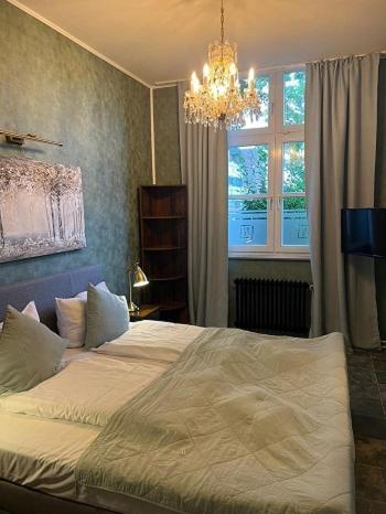 Ferienwohnung Alte Schule 22 Am Saseler Markt 2 Schlafzimmer & Baeder Hochwertig Hamburg Dış mekan fotoğraf